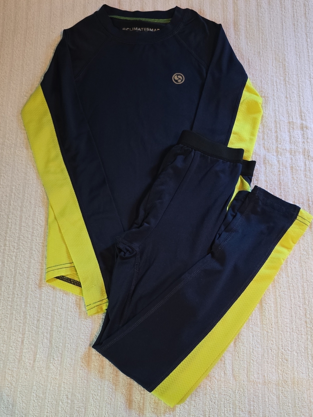 Climatesmart Boys 2-Piece Base Layer Set, Size S